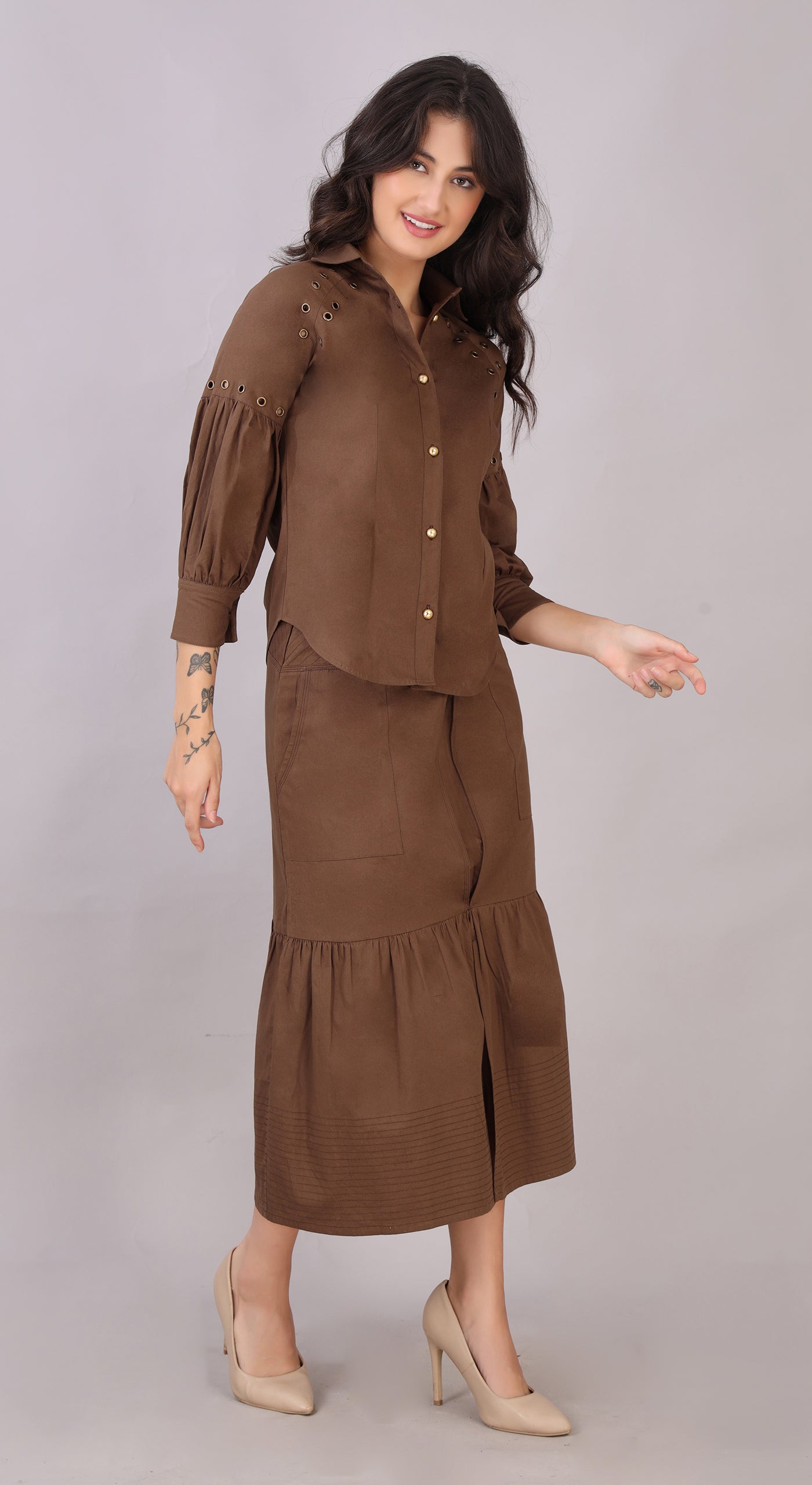 Cotton Twill Balloon Sleeve Shirt with Eyelets and Golden Color Buttons