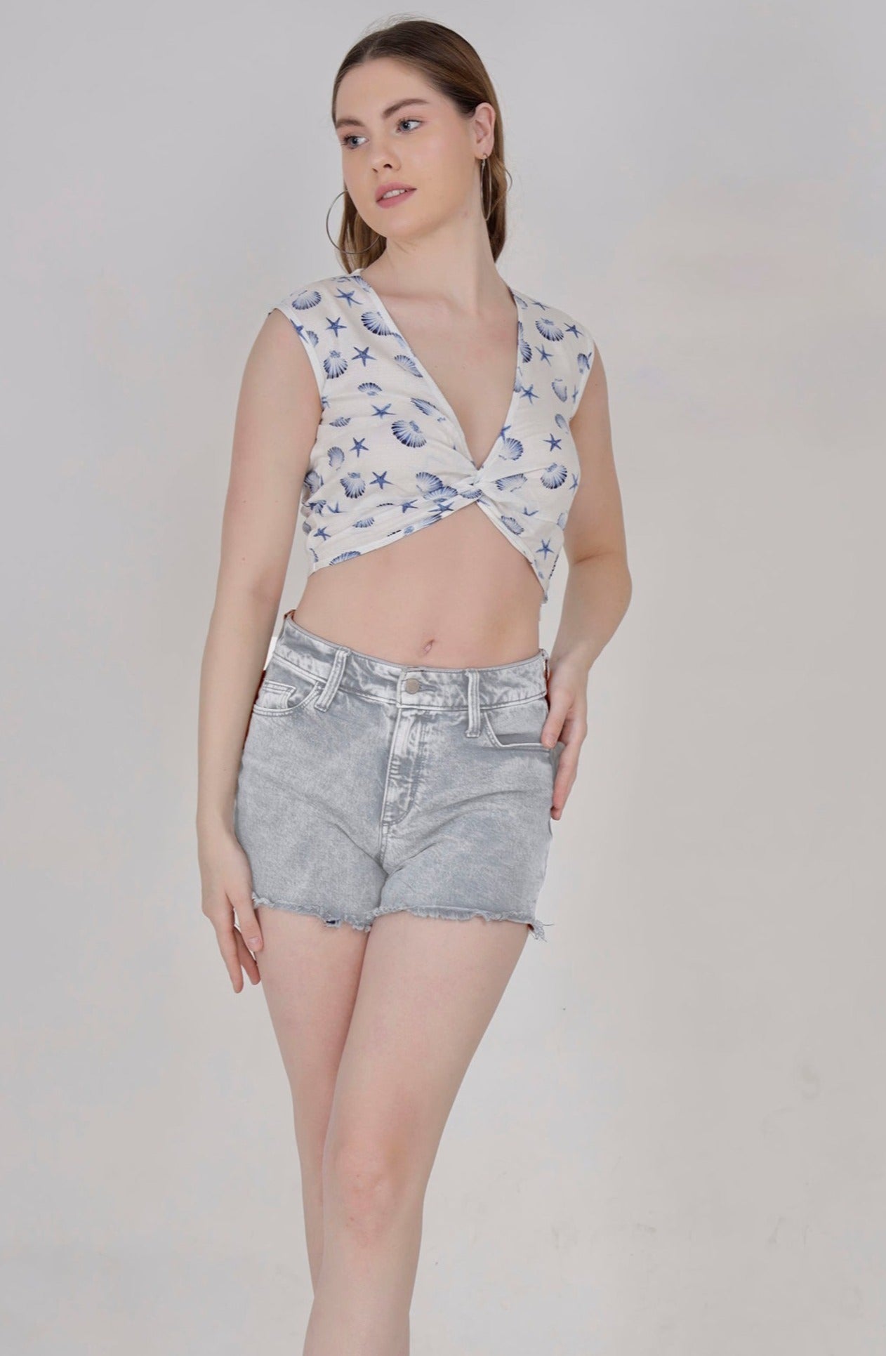 Printed Texture Fabric Sleeveless Twist-Front Crop Top