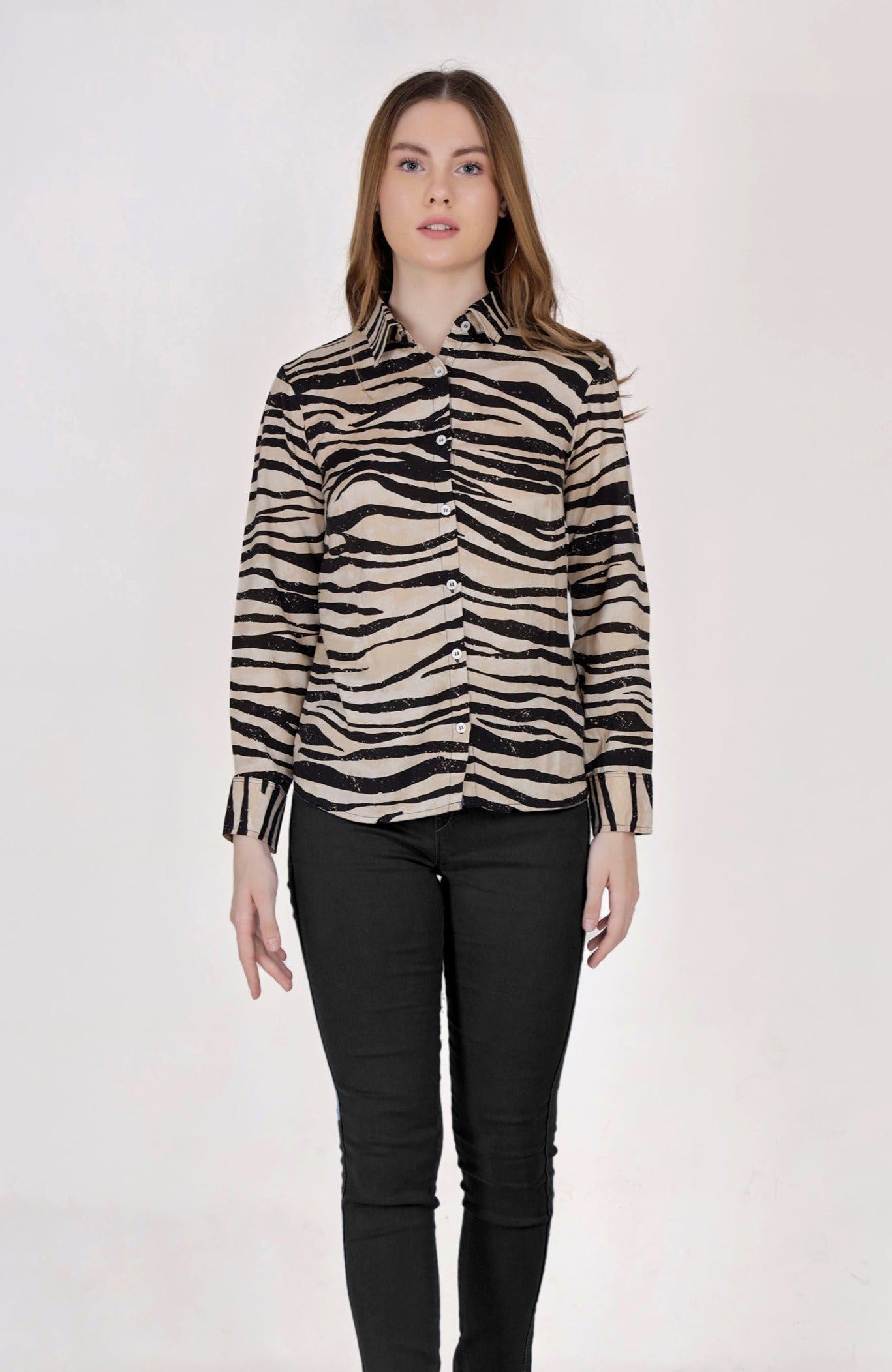 Stylish Wave Pattern Printed Full Sleeve Shirt with Buttons