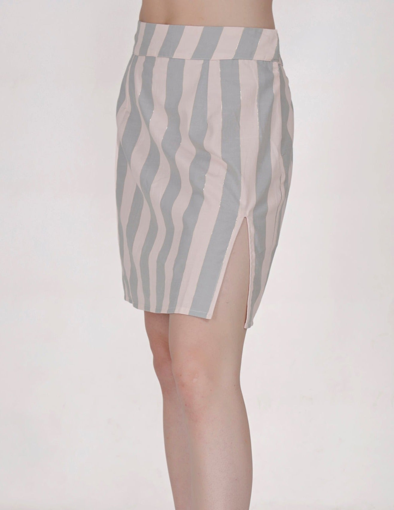 Elegant Stripe with Lurex Women's Top & Skirt (with Zipper and Pocket) SET